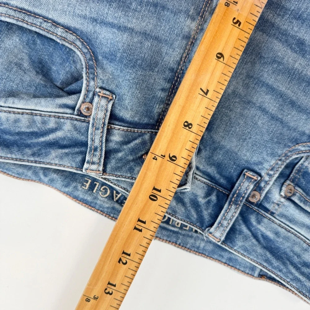 American Eagle‎ Women 6 Long Tall Blue Distressed Flare Jeans Next Level Stretch